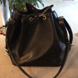 Authentic Louis Vuitton Black epi bucket bag